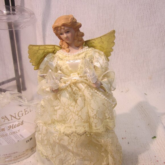 ANGEL TREE TOPPER LIGHTED,10'' TALL CREAM LACE GOLD WINGS - Picture 2 of 9